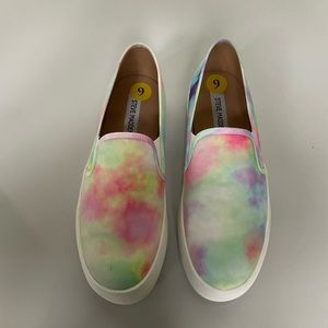 Steve Madden, size 9, tie-dye slip on sneakers, NWOT